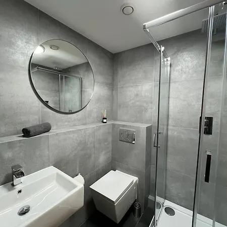 2 Bedroom Penthouse View *
